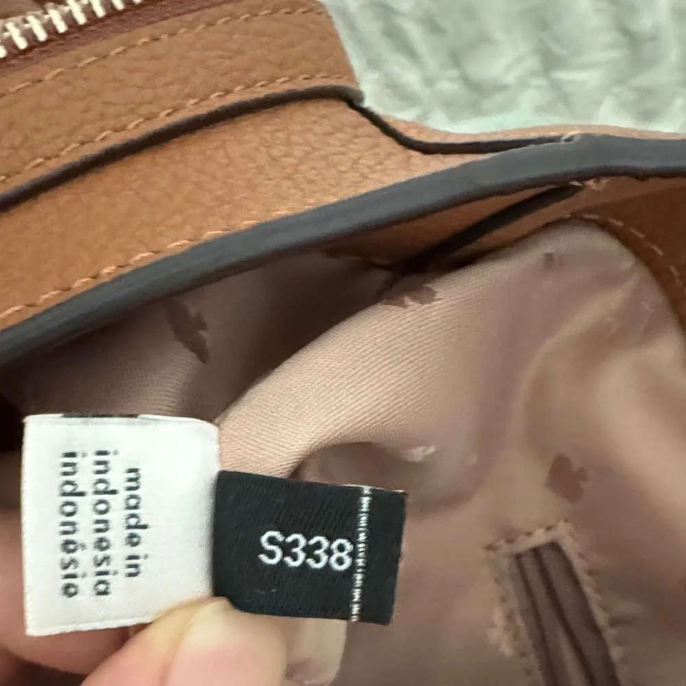 Kate Spade Tan Leather Shoulder Bag - Picture 6 of 6